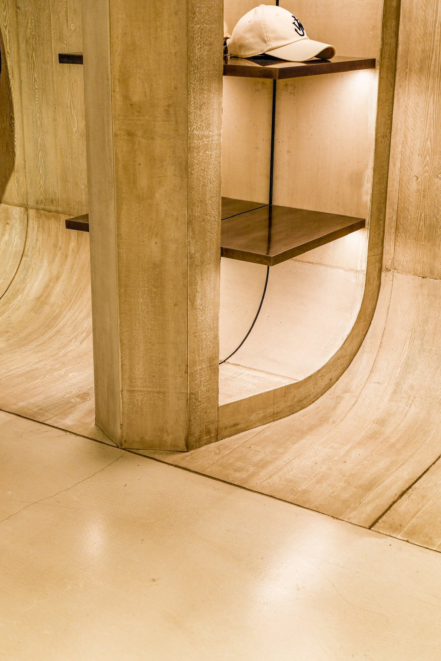 Antonia — JIALAN retail · lighting concrete project (view 2)