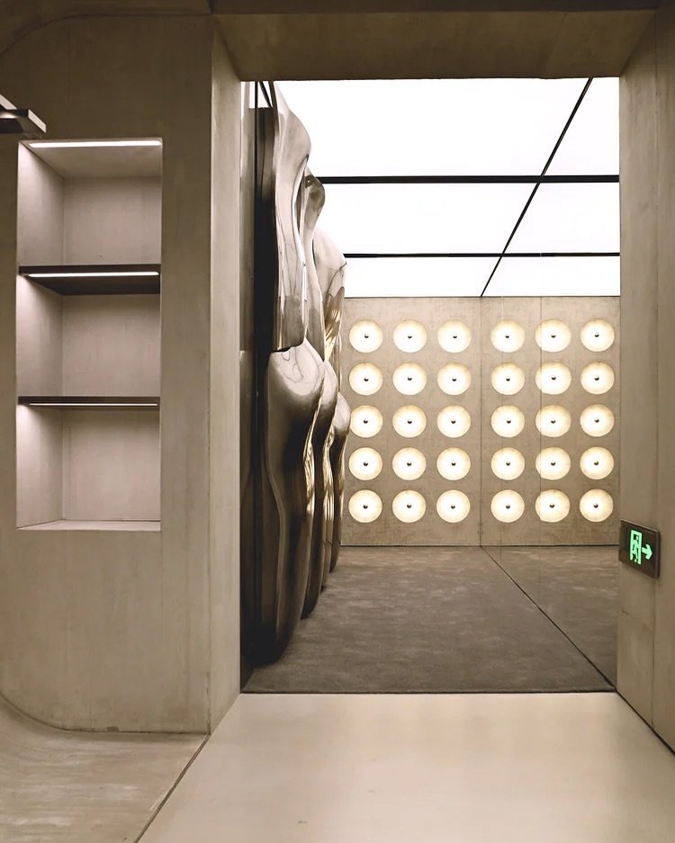 Antonia — JIALAN retail · lighting concrete project (view 6)