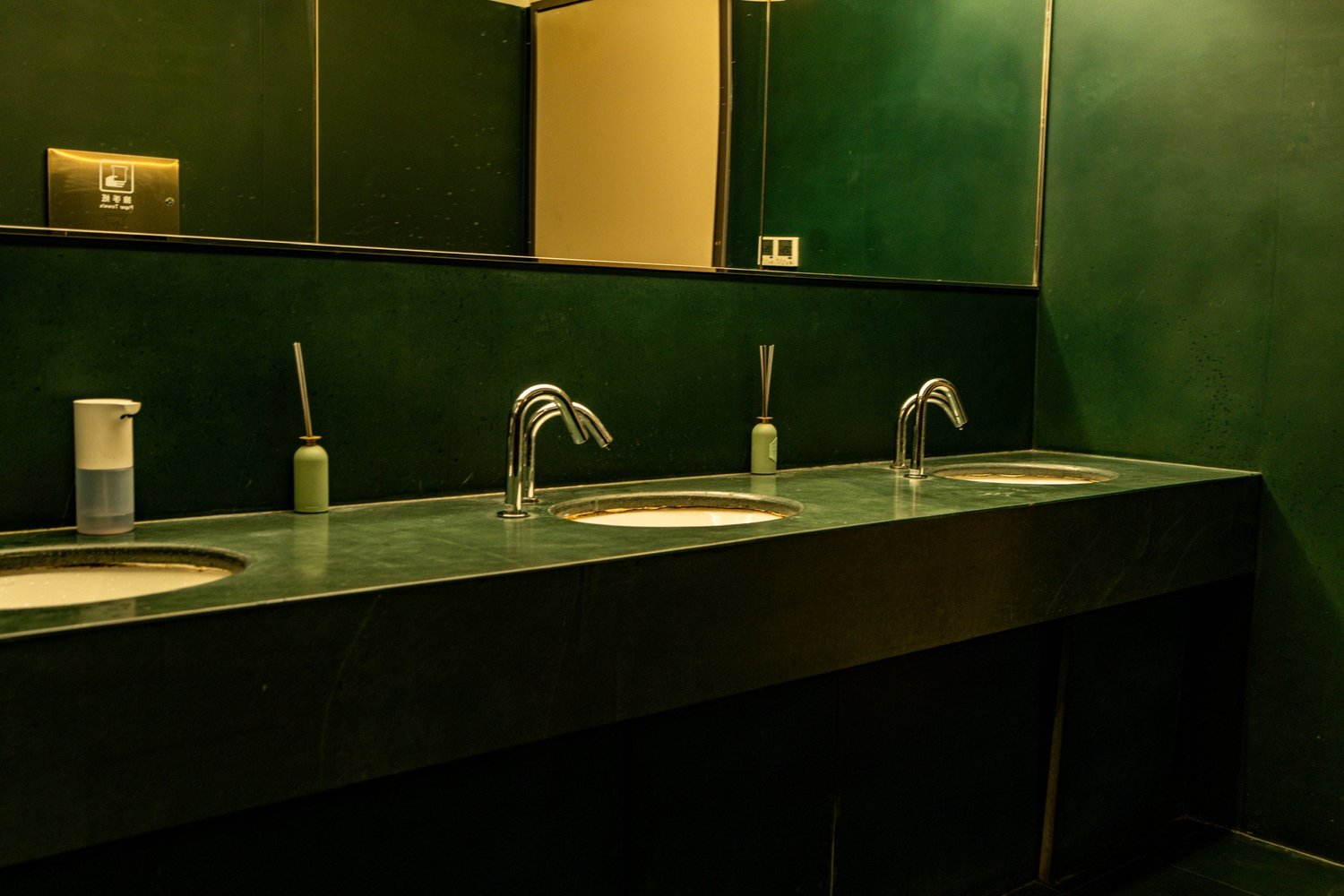 Bloomarket — JIALAN retail · green interiors concrete project (view 6)