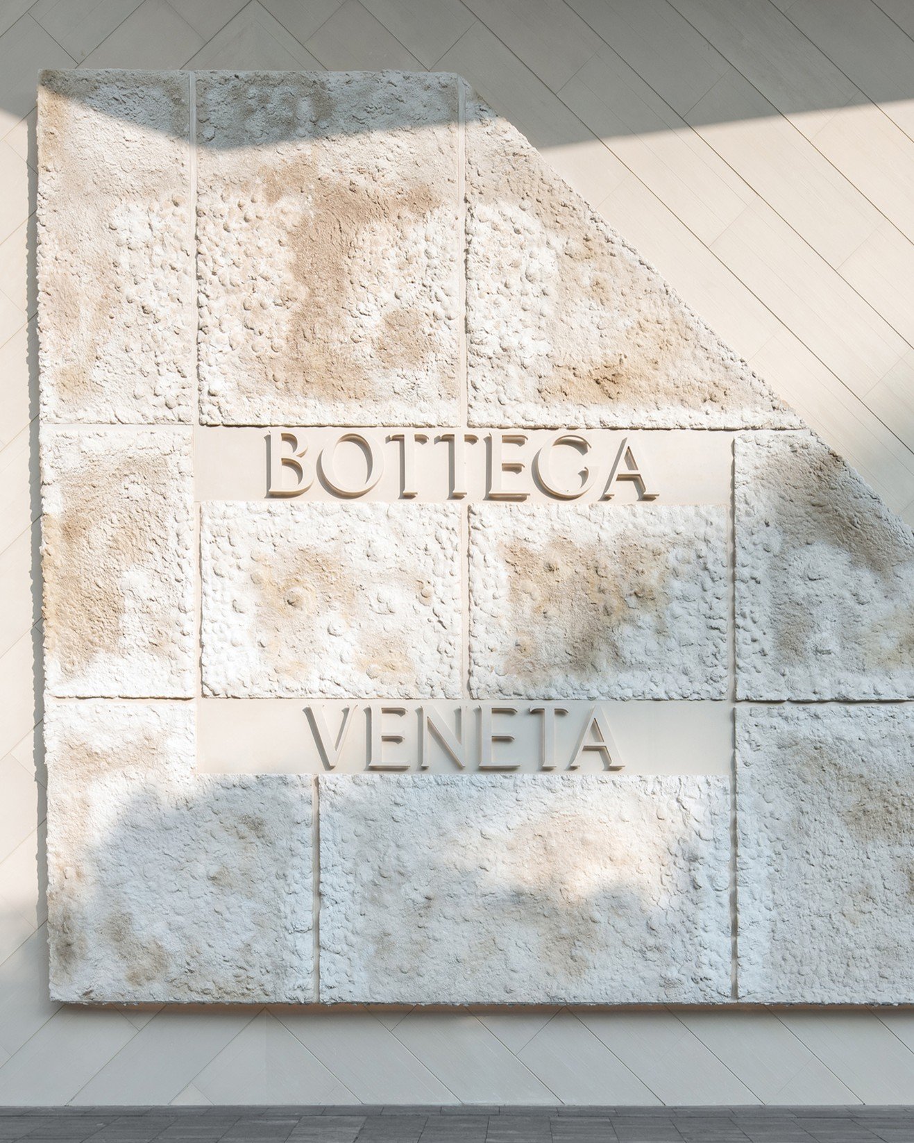 Bottega Veneta — JIALAN retail · fashion concrete project (view 6)