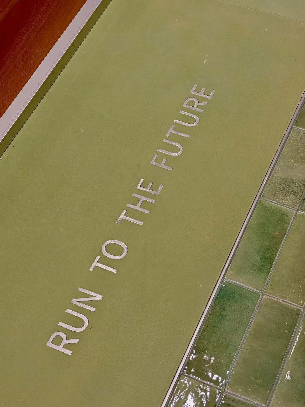 RUN TO THE FUTURE — JIALAN project concrete project (view 3)