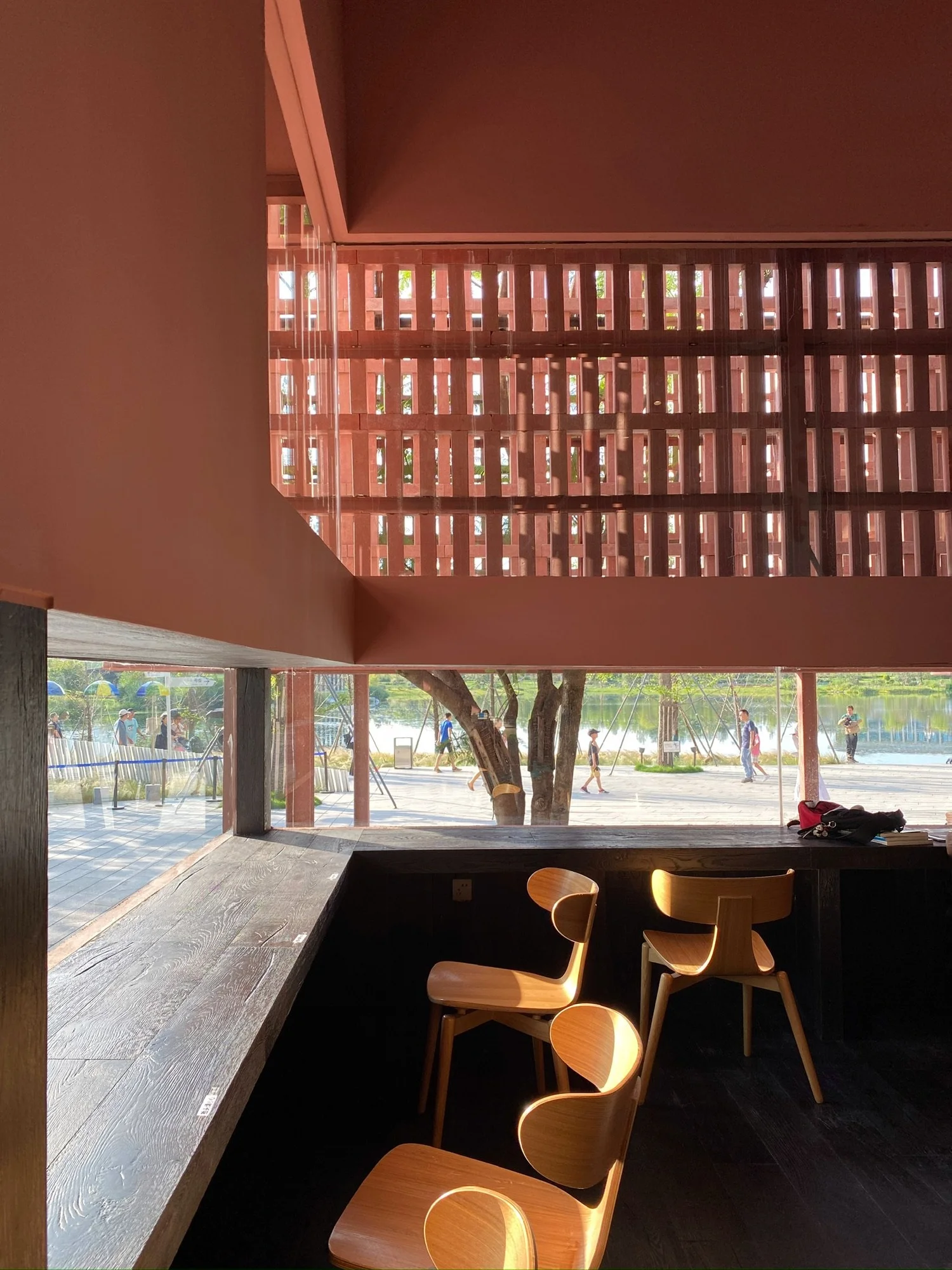 Xinshan Bookstore — JIALAN project concrete project (view 3)