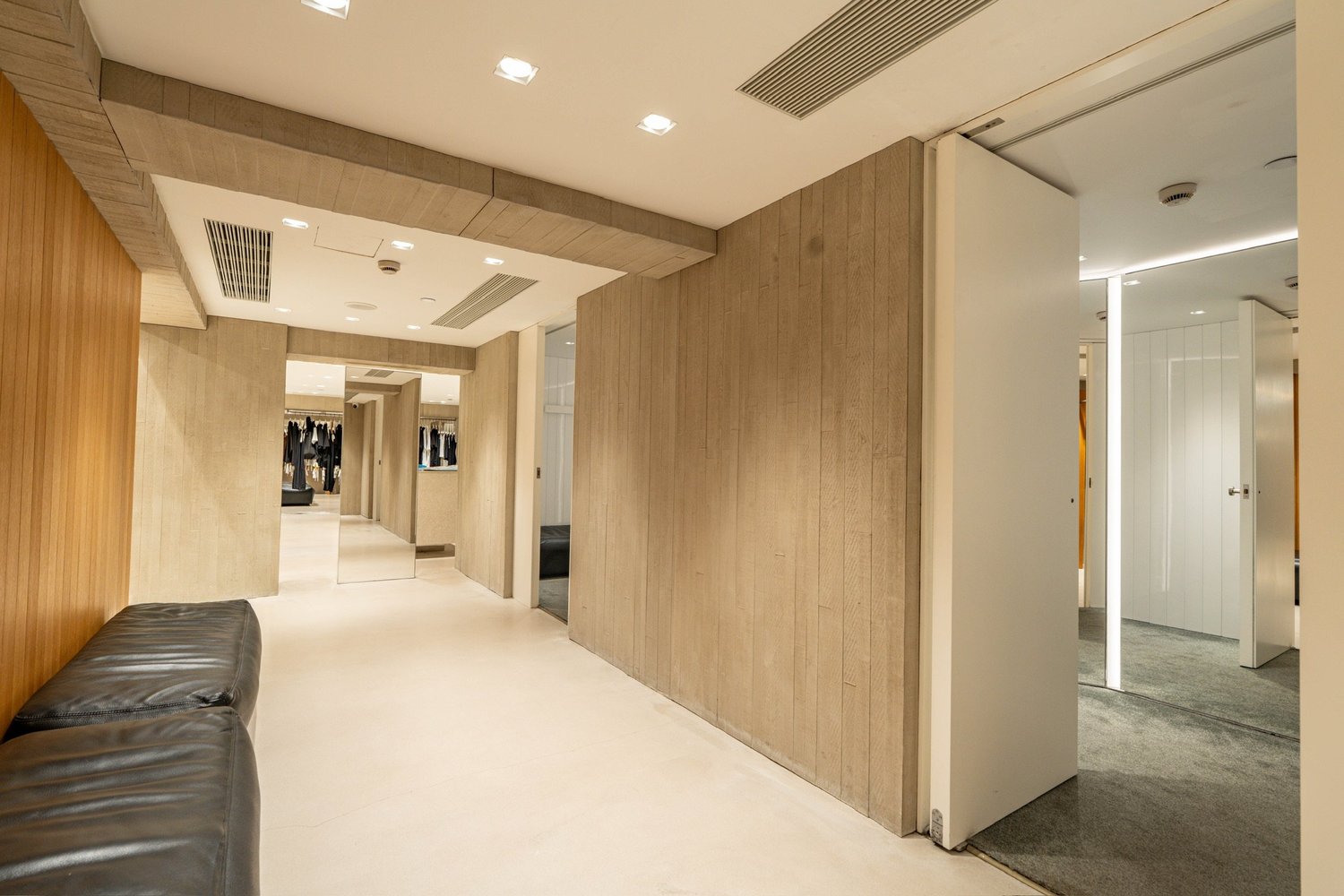 Nice Rice — JIALAN f&amp;b · restaurant concrete project (view 8)
